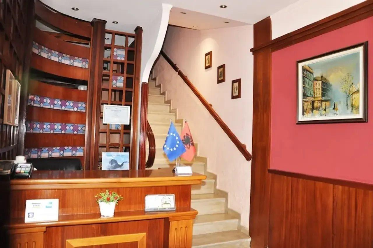 Lugano Hotel Tirana Eksteriør billede