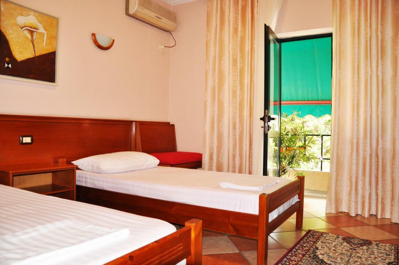 Lugano Hotel Tirana Eksteriør billede